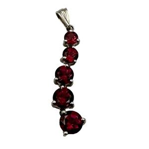 Gorgeous  Journey Theme Pendant with 5 Beautiful Red Round Garnets in 925 Silver